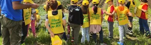 Foto di bambini scuola Rimaggio visita Olivart