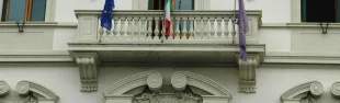 Descrizione immagine non disponibile