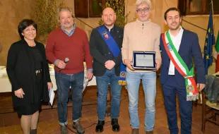 Immagine Gocciola d'oro 2024 - Poggio di Montepescoli 