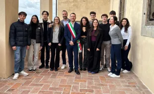 Immagine studenti superiori - Diploma Premiato 2024