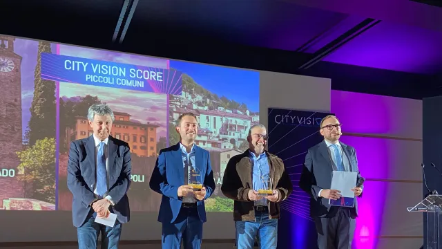Immagine premiazione sindaco Pignotti 
