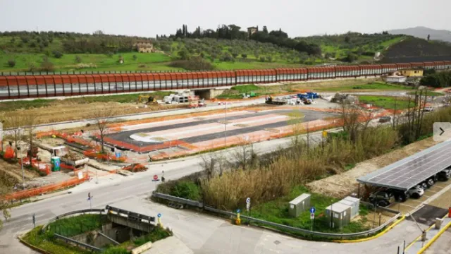 Immagine di archivio parcheggio ospedale in corso di realizzazione
