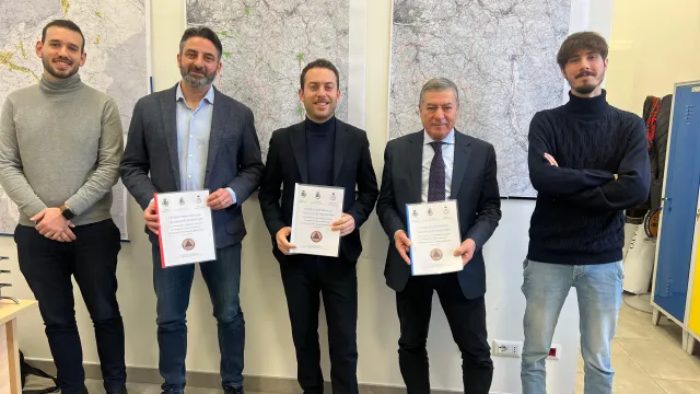 Immagine di gruppo rinnovo convenzione Centro intercomunale Protezione Civile 2025