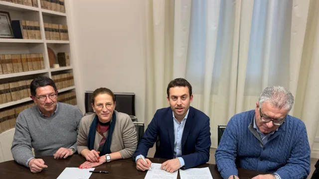 Immagine Firma accordo SDS_Sindacati 