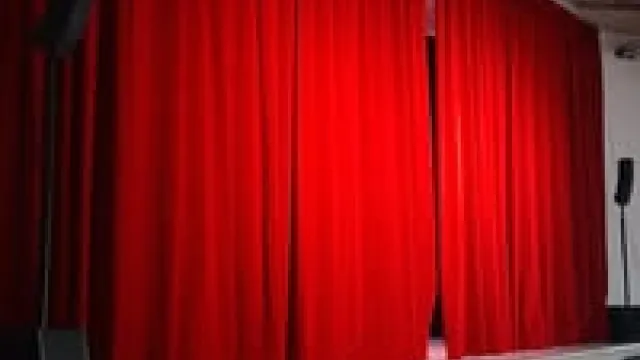 Foto del palcoscenico Teatro Ruah