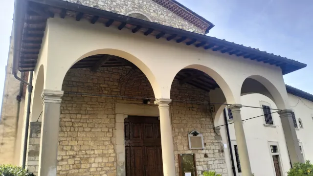 immagine della chiesa di santa maria a quarto