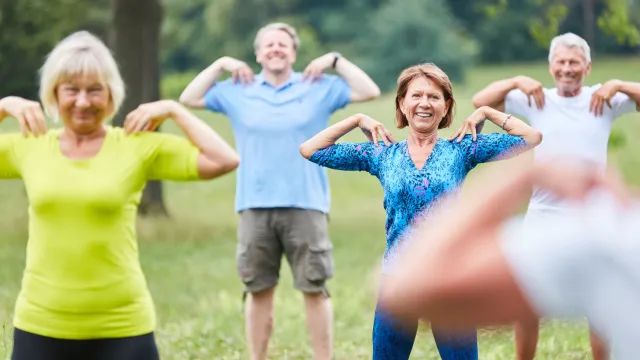 Immagine generica di ginnastica per anziani