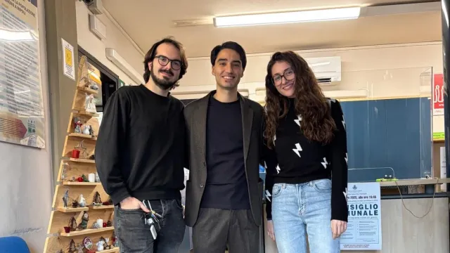 Alessia e Riccardo insieme all'assessore Corso Petruzzi