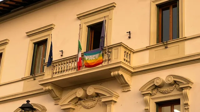 Descrizione immagine non disponibile