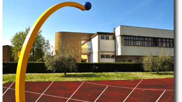 Descrizione immagine non disponibile