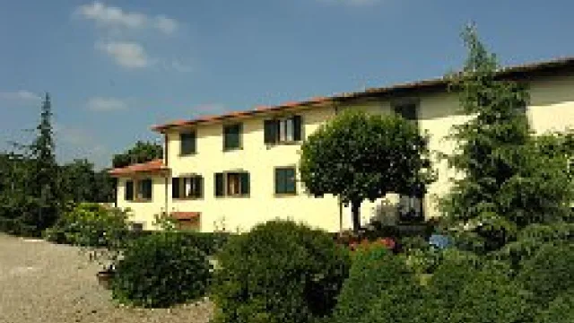 Descrizione immagine non disponibile