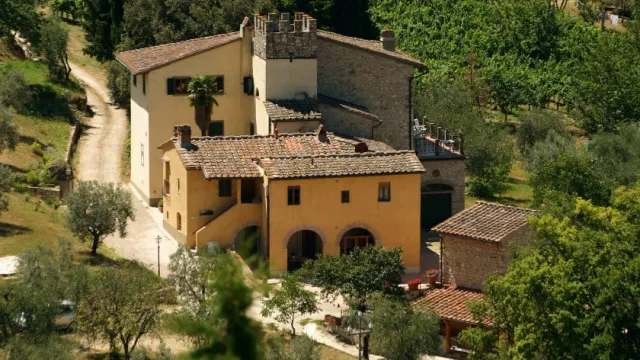 Descrizione immagine non disponibile