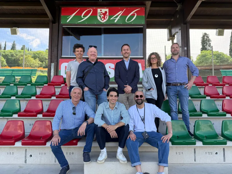 Immagine nuove sedute stadio Pazzagli
