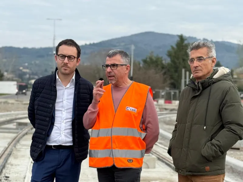 Immagine con Pignotti, Arturi e Focardi