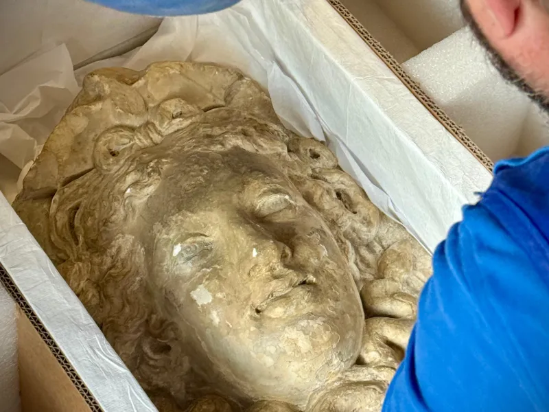 Trasferimento Testa di Medusa - Opificio delle Pietre Dure