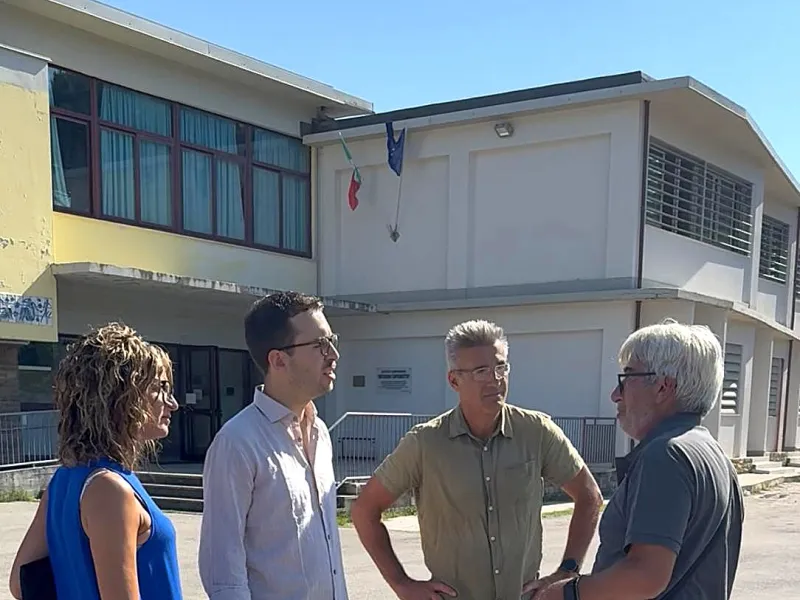 Depaving - Immagine sopralluogo scuola Redi